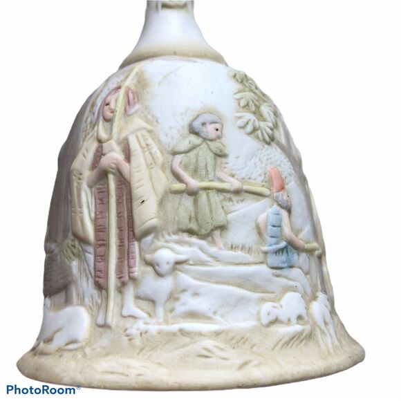 Vintage 1982 Lefton China Hand Painted 1982 O Come All Ye Faithful Bell - Picture 3 of 9